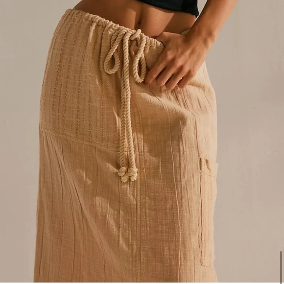 FREE PEOPLE spotlight skjrt - Picture 4 of 8